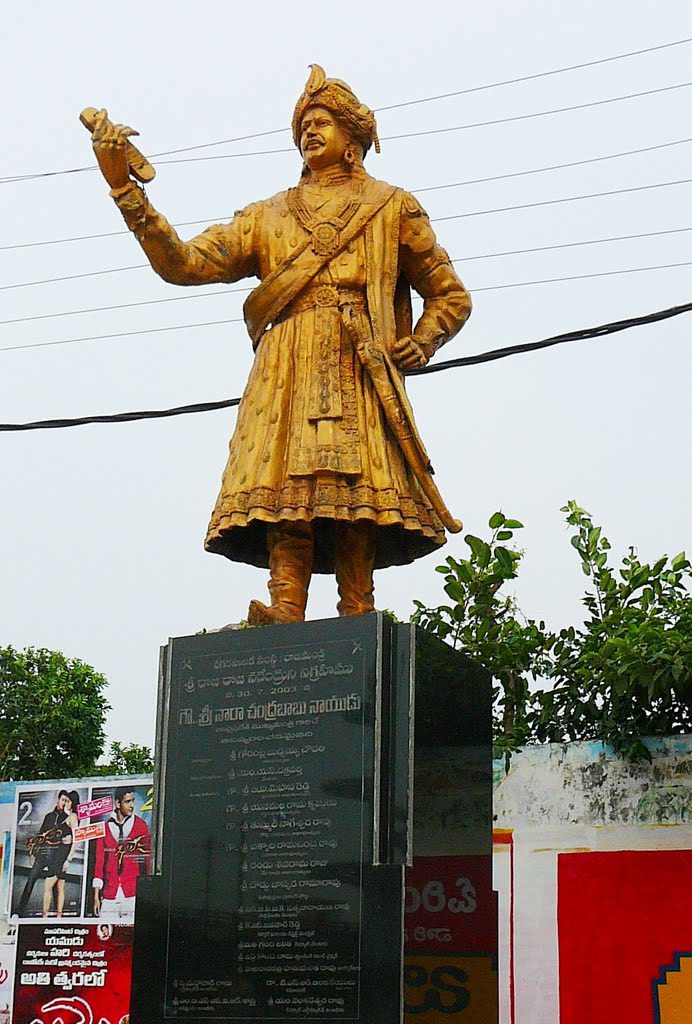 Statue of Sri Rajaraja Narendra, once the King of Andhra, in Rajahmundry
